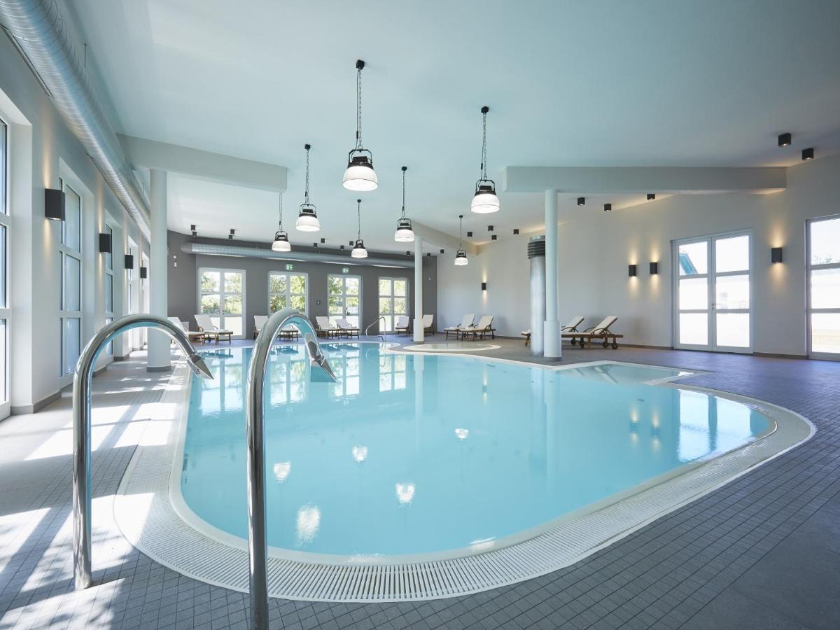 Reetland Am Meer - Premium Reetdachvilla Mit 3 Schlafzimmern, Sauna Und Kamin E05 Дранске Экстерьер фото
